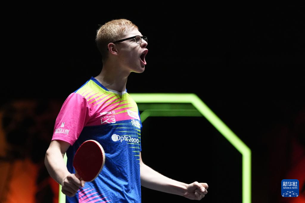 水花兄弟 水花兄弟